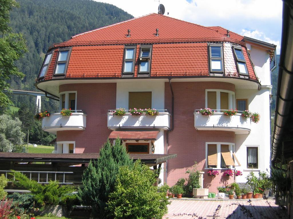 Villa Alessandra Gossensass Rum bild