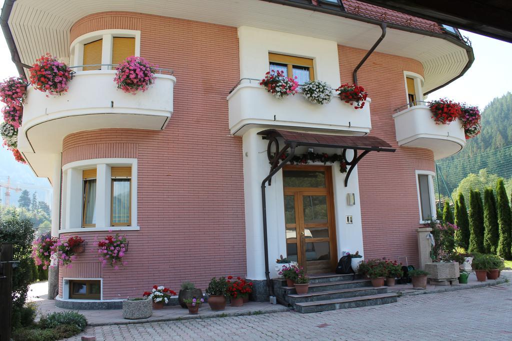 Villa Alessandra Gossensass Exteriör bild